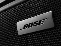 Аудиосистема BOSE® Surround Sound Аудиосистема BOSE® Surround Sound