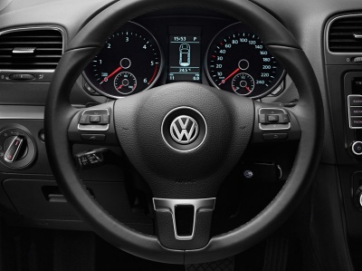 Volkswagen Golf 3-дв.. Многофункциональное рулевое колесо Volkswagen Golf 3-дв.. Многофункциональное рулевое колесо