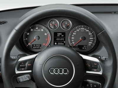 Audi A3 хэтчбек 5-дв.. Многофункциональное рулевое колесо Audi A3 хэтчбек 5-дв.. Многофункциональное рулевое колесо