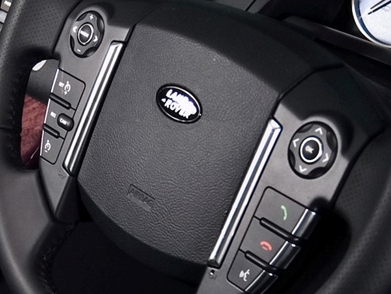 Land Rover Range Rover Sport. Новые функции управления на рулевом колесе Land Rover Range Rover Sport. Новые функции управления на рулевом колесе