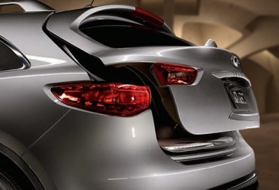 Infiniti FX. Электрический доводчик закрывания задней двери Infiniti FX. Электрический доводчик закрывания задней двери