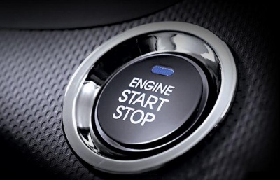 Hyundai Solaris седан. Кнопка запуска двигателя и доступ без ключа Hyundai Solaris седан. Кнопка запуска двигателя и доступ без ключа