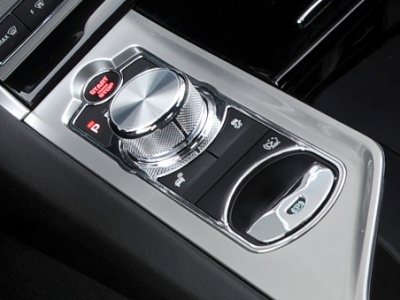 Jaguar XF. Системы JaguarDrive Selector™ и JaguarDrive Control™ Jaguar XF. Системы JaguarDrive Selector™ и JaguarDrive Control™