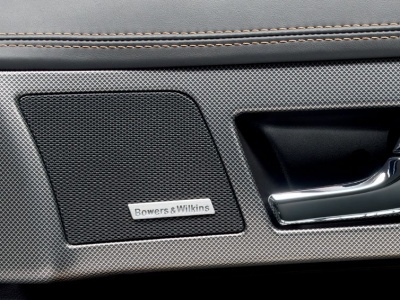 Jaguar XF. Система Bowers & Wilkins Jaguar XF. Система Bowers & Wilkins