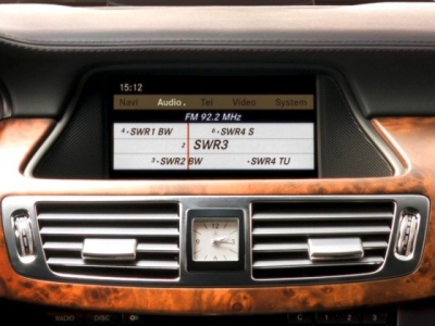 Mercedes-Benz CLS-Класс универсал. Система Audio 20 CD Mercedes-Benz CLS-Класс универсал. Система Audio 20 CD