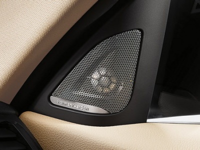 BMW 3 серия седан. Аудиосистема Harman Kardon Surround Sound BMW 3 серия седан. Аудиосистема Harman Kardon Surround Sound