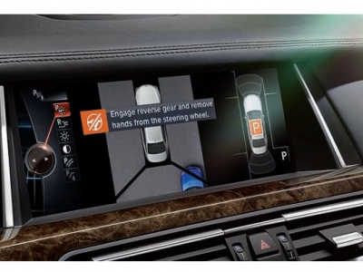 BMW 7 серия. Система кругового обзора и система помощи при парковке BMW 7 серия. Система кругового обзора и система помощи при парковке