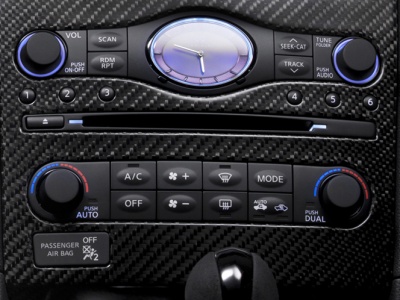 Infiniti FX. Двухзонный климат-контроль Infiniti FX. Двухзонный климат-контроль