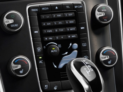 Volvo XC70. Электронный климат-контроль (ECC) Volvo XC70. Электронный климат-контроль (ECC)