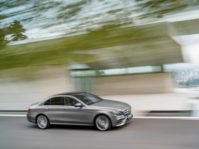 Mercedes-Benz E-Класс седан. Активная система экстренного торможения Mercedes-Benz E-Класс седан. Активная система экстренного торможения