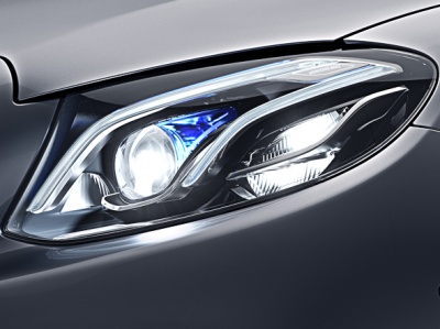Mercedes-Benz E-Класс седан. Фары головного освещения Multibeam LED Mercedes-Benz E-Класс седан. Фары головного освещения Multibeam LED