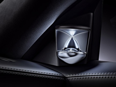Mercedes-Benz CLS-Класс. Аккустическая система Bang & Olufsen BeoSound AMG Mercedes-Benz CLS-Класс. Аккустическая система Bang & Olufsen BeoSound AMG
