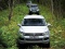 Volkswagen Touareg, Toyota Land Cruiser Prado и Land Rover Discovery. Фото Степана Шумахера с сайта autoreview.ru