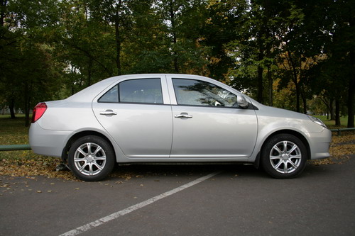 Geely MK. Фото с сайта carclub.ru. Geely MK. Фото с сайта carclub.ru.