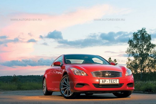 Infinity G37. Фото Степана Шумахера и Олега Растегаева с сайта autoreview.ru. Infinity G37. Фото Степана Шумахера и Олега Растегаева с сайта autoreview.ru.