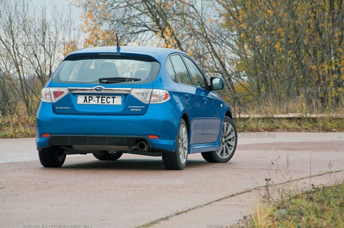 Subaru Impreza WRX. Фото Михаила Крюкова с сайта autoreview.ru. Subaru Impreza WRX. Фото Михаила Крюкова с сайта autoreview.ru.