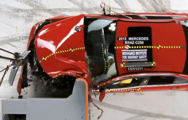 Краш-тест Mercedes-Benz С-class Краш-тест Mercedes-Benz С-class
