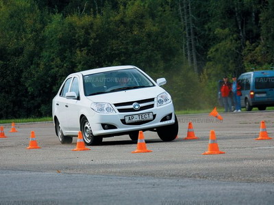 Geely mk краш тест