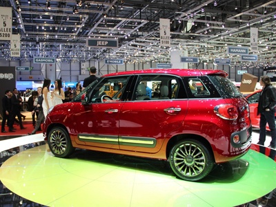 Семейство Fiat 500 через год пополнится кроссовером Семейство Fiat 500 через год пополнится кроссовером